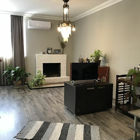Talaveri Apartment In Old Тбілісі Екстер'єр фото
