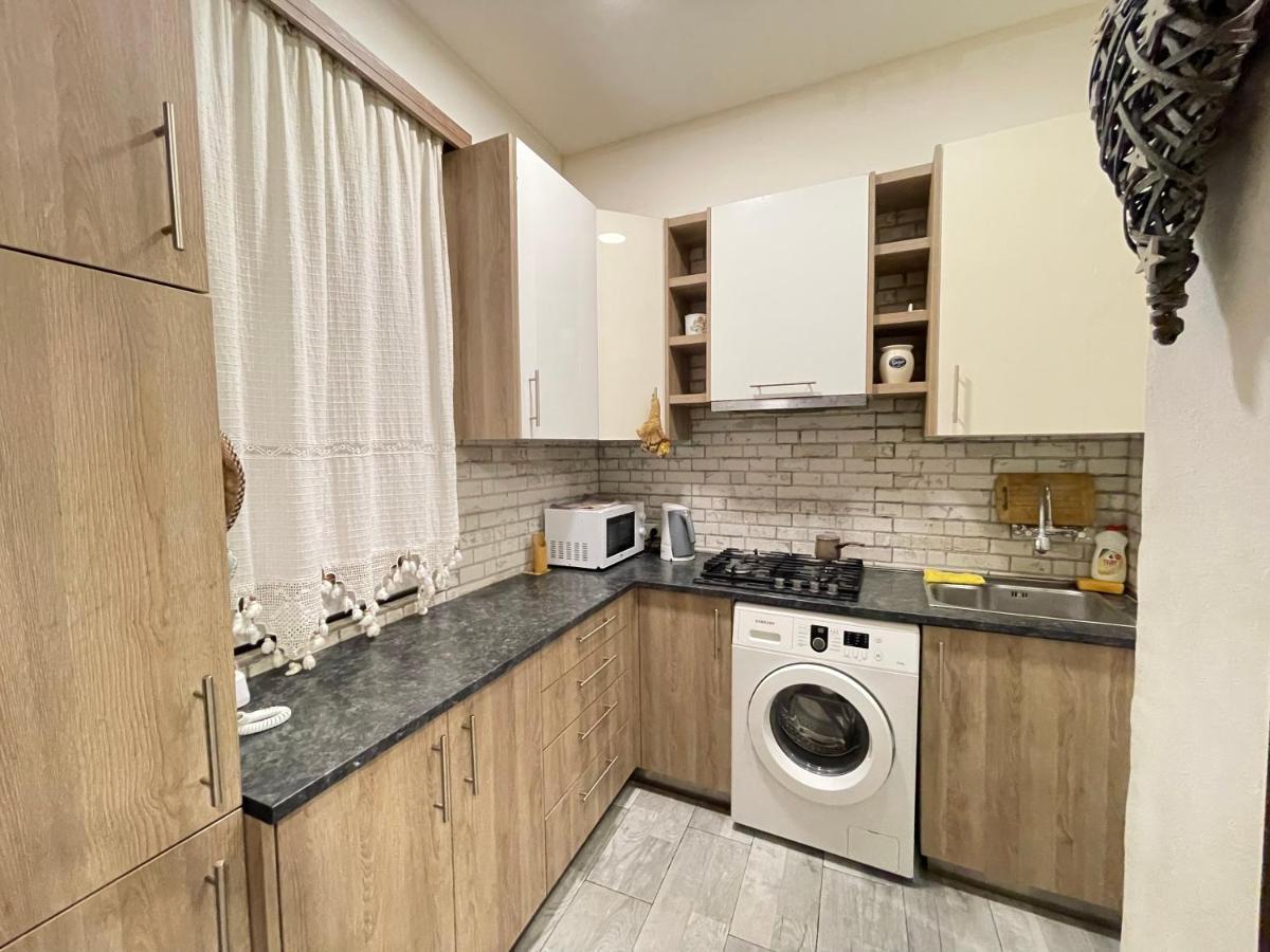 Talaveri Apartment In Old Тбілісі Екстер'єр фото